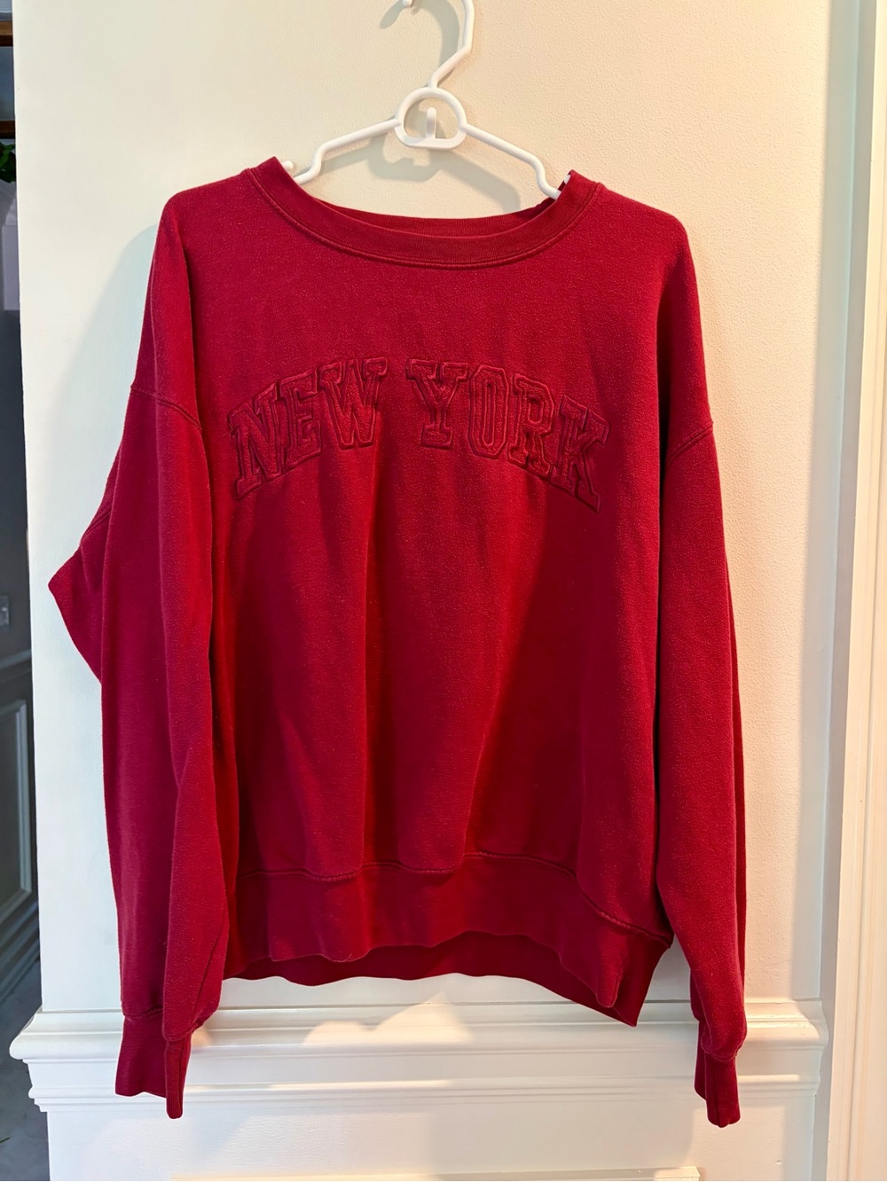 New York Popular Embroidered New York Crewneck Sweatshirt Red Women’s Large